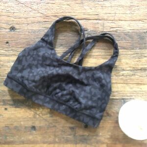 Lululemon leopard sports bra yoga